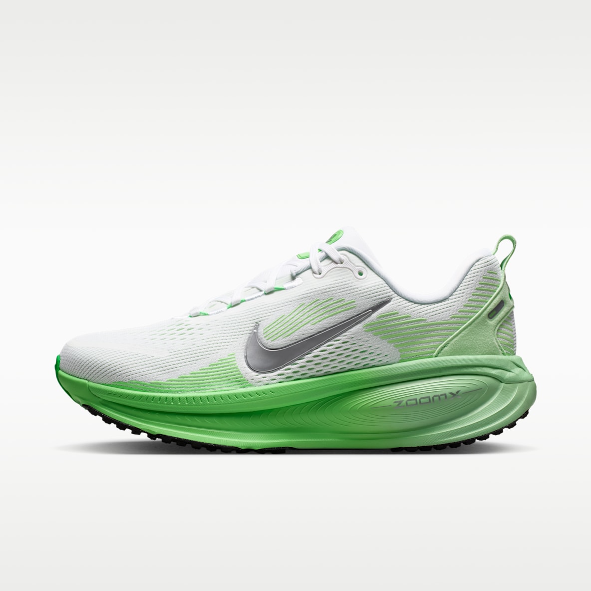 NIKE公式】 ホワイト ナイキ ボメロ【ナイキ公式通販】